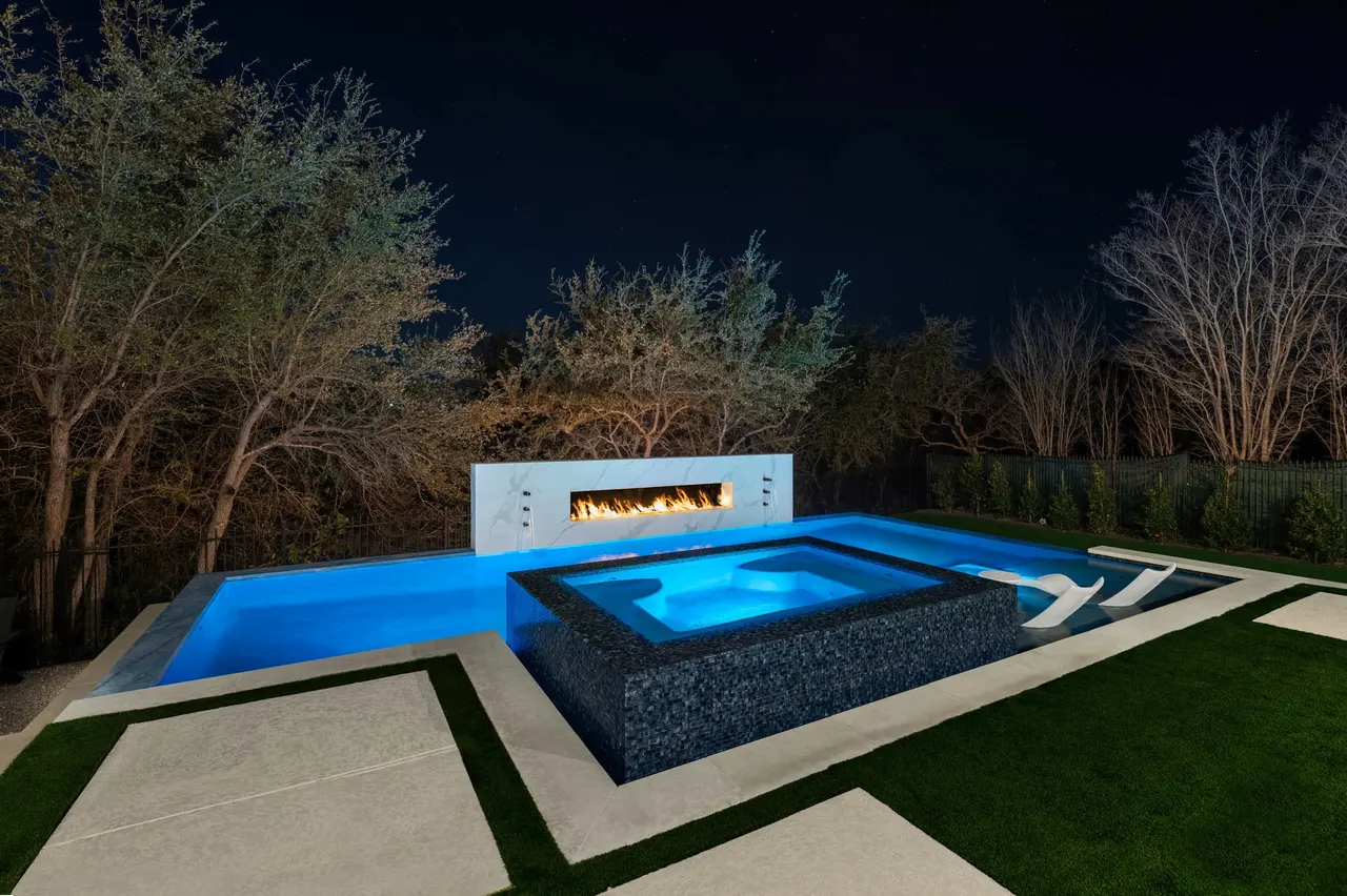 Geometric Pools by GB IV Designs (photo 40)