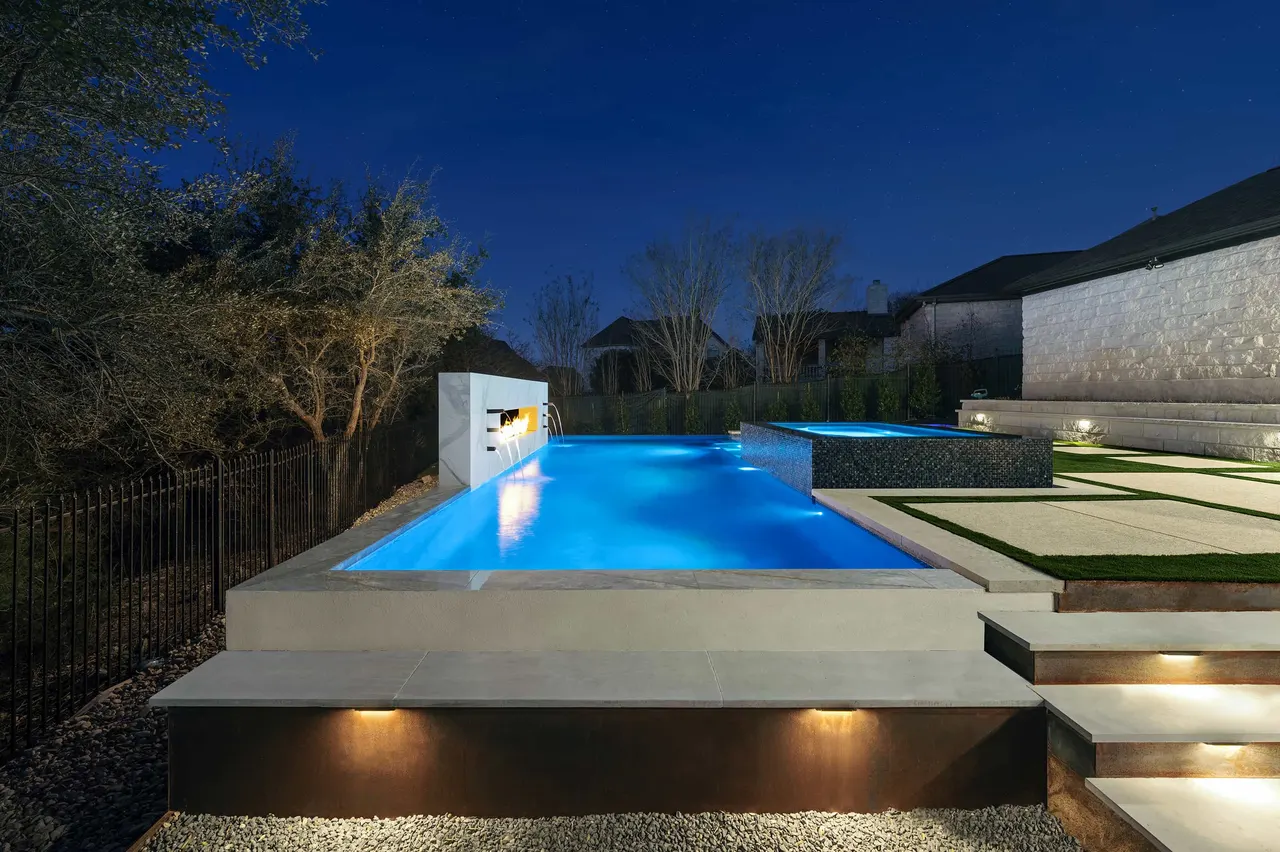 Geometric Pools by GB IV Designs (photo 43)