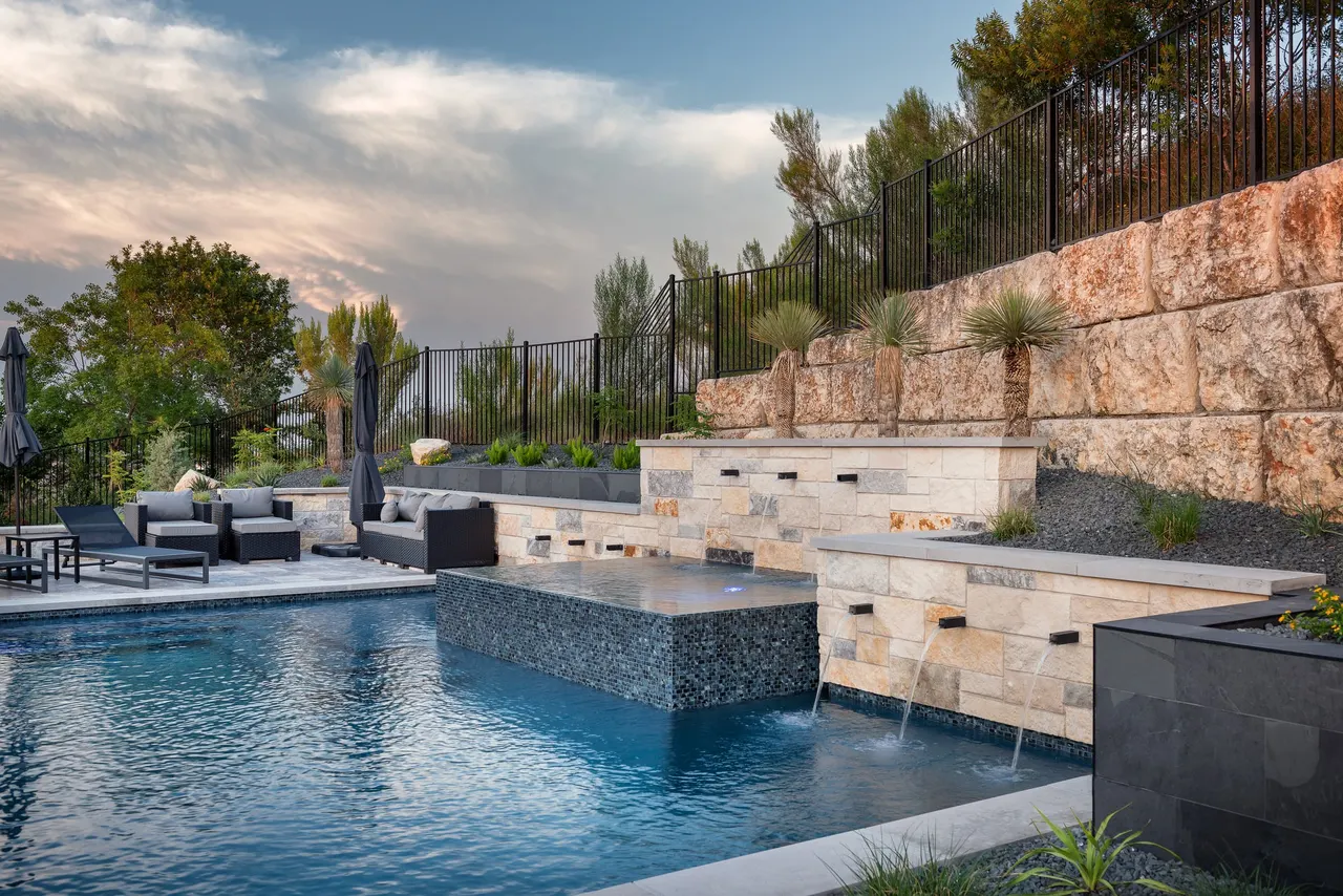 Geometric Pools by GB IV Designs (photo 32)