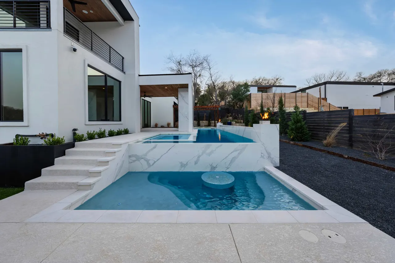 Geometric Pools by GB IV Designs (photo 36)