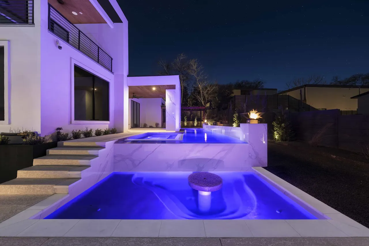 Porcelain Modern — Raised pool & outdoor living in Austin, TX by GB IV Designs (photo 7)