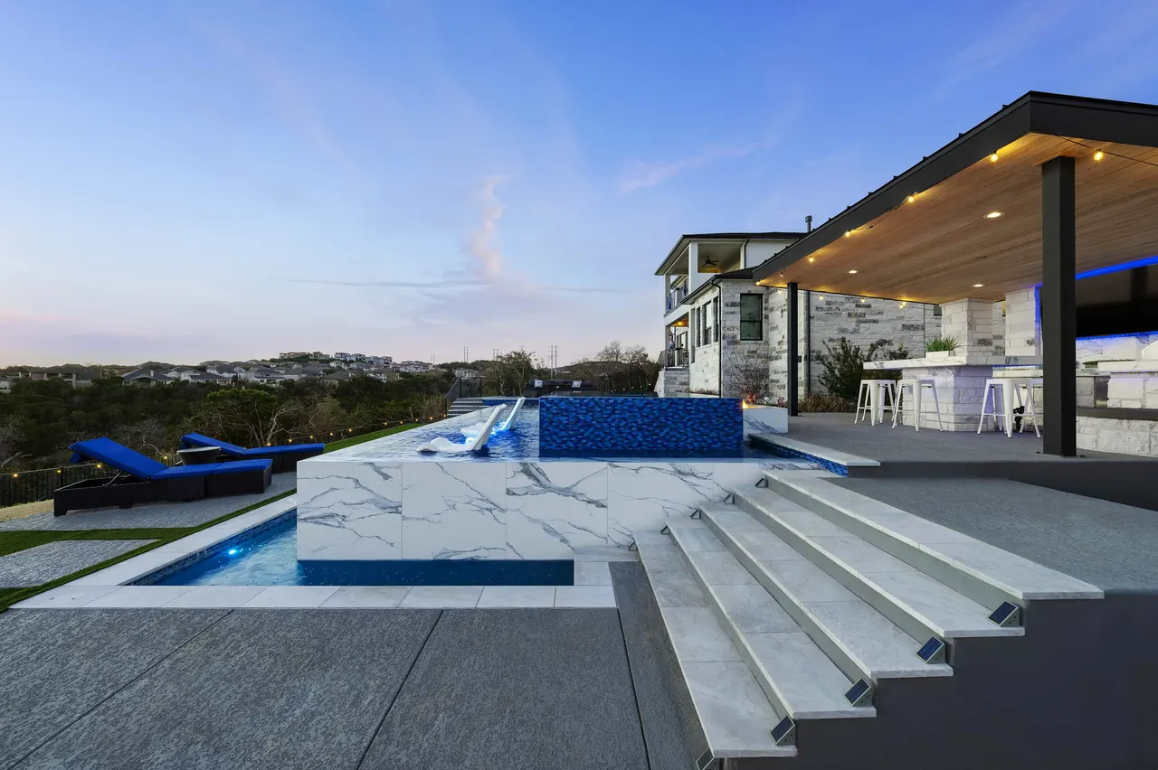 Terraced Modern — Geometric pool & outdoor living in Westlake, TX by GB IV Designs (photo 20)