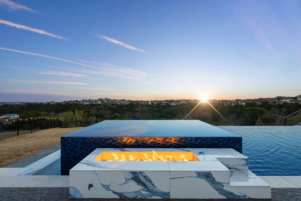 Terraced Modern — Geometric pool & outdoor living in Westlake, TX by GB IV Designs (photo 21)