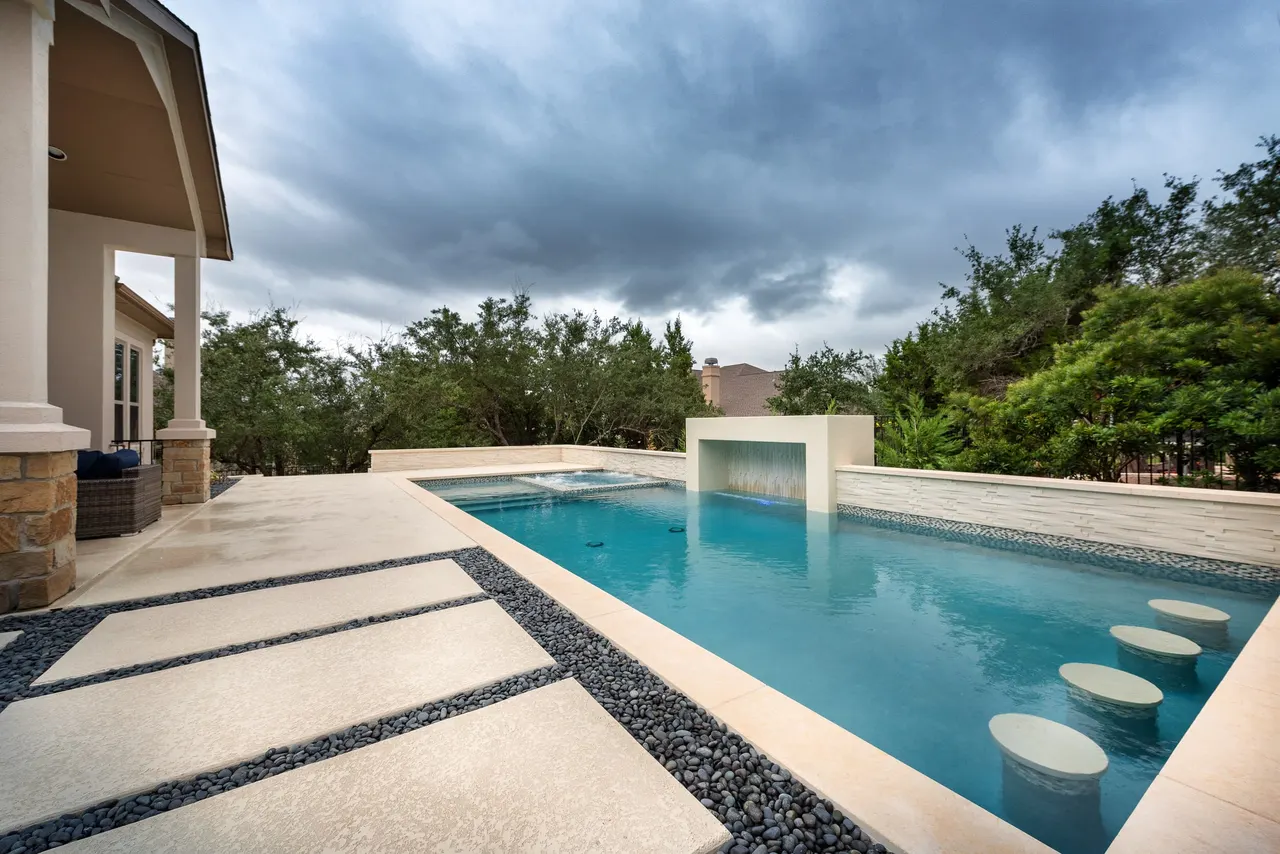 Geometric Pools by GB IV Designs (photo 17)